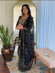 FVD  BLACK PARI
